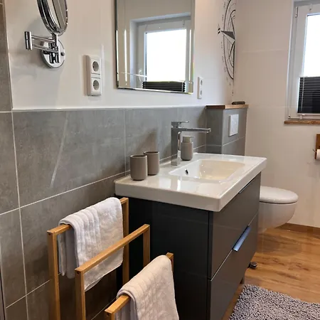 Apartman Familie Renner Direkt Am Deich 4 Schlafzimmer 2 Baeder 150qm Garten Terrasse Wallbox *
