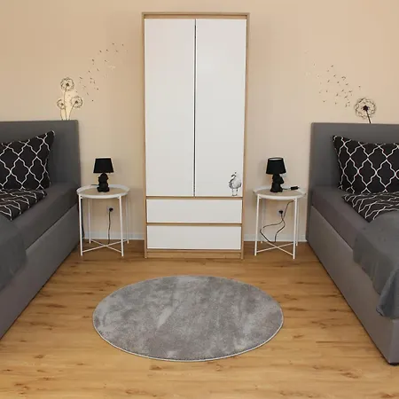 Familie Renner Direkt Am Deich 4 Schlafzimmer 2 Baeder 150qm Garten Terrasse Wallbox *