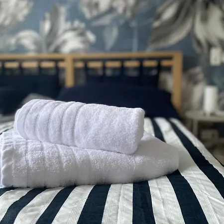 Familie Renner Direkt Am Deich 4 Schlafzimmer 2 Baeder 150qm Garten Terrasse Wallbox *