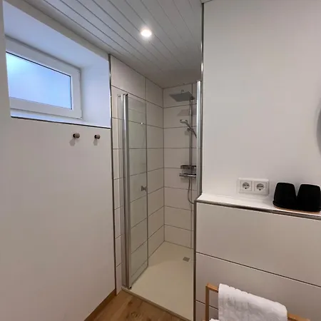 Apartment Familie Renner Direkt Am Deich 4 Schlafzimmer 2 Baeder 150qm Garten Terrasse Wallbox