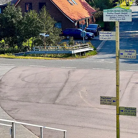 Familie Renner Direkt Am Deich 4 Schlafzimmer 2 Baeder 150qm Garten Terrasse Wallbox Cappel-Neufeld